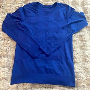 Physic blue swiftly tech from lululemon work a few times in good condition